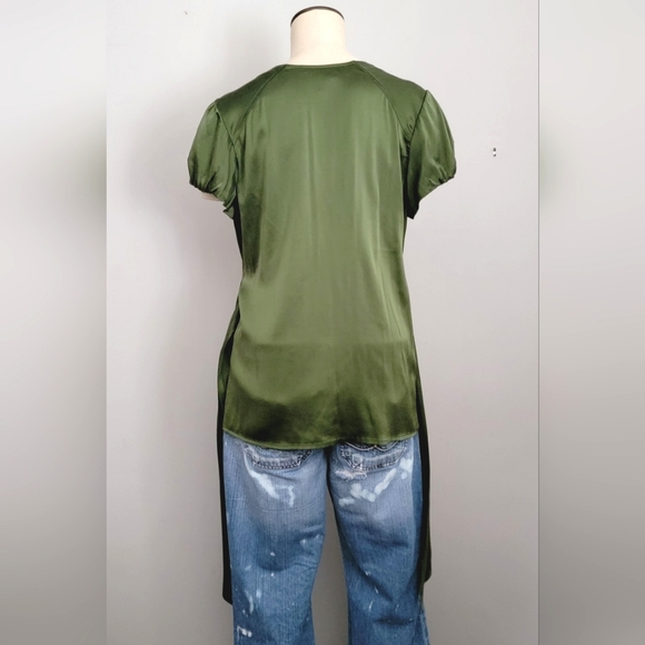 BCBG MaxAzria and Banana Republic Blouses. - Picture 4 of 16